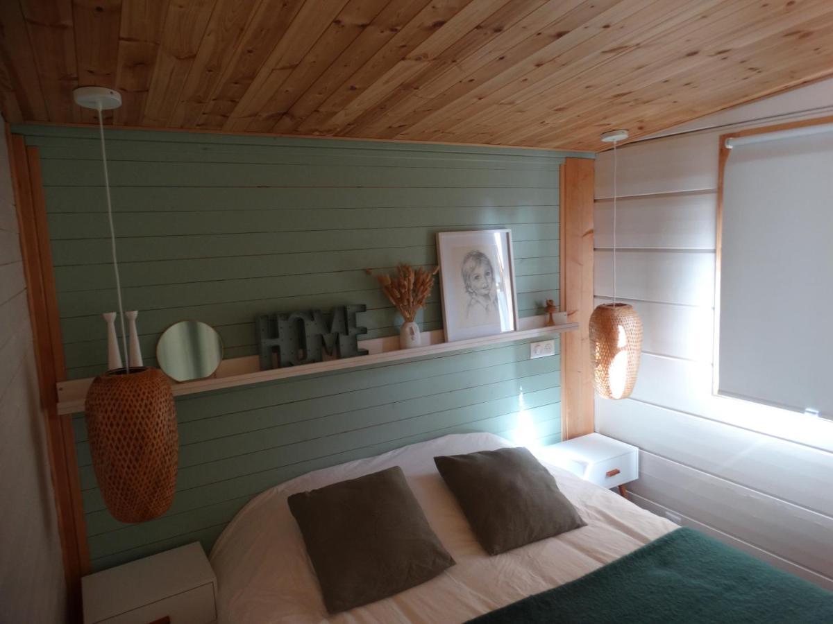 Les Lodges De La Tortue Permacole Douce Verveine Champclause Exterior photo